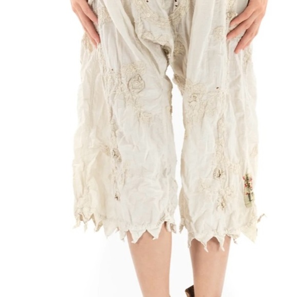 Magnolia Pearl Embroidered Khloe Bloomers 189 Moonlight NWT (RARE ITEM) - Picture 4 of 11